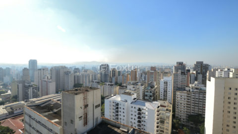 Image 14 - 1032097