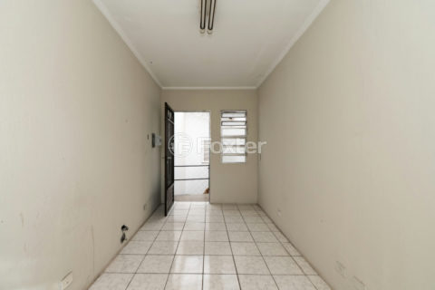 Image 42 - 1032099