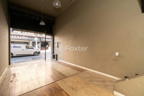 Image 29 - 1032099