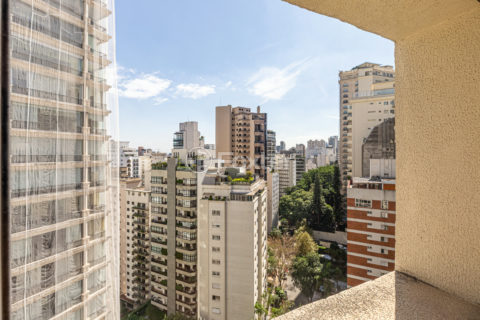 Image 22 - 1032102