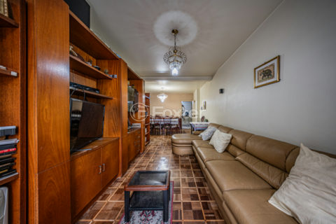Image 5 - 1032107
