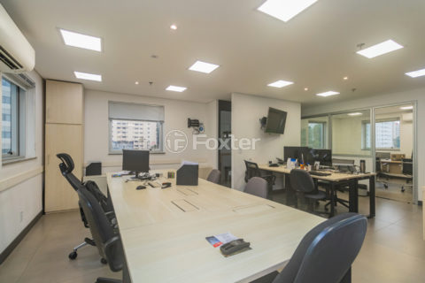 Image 2 - 1032115