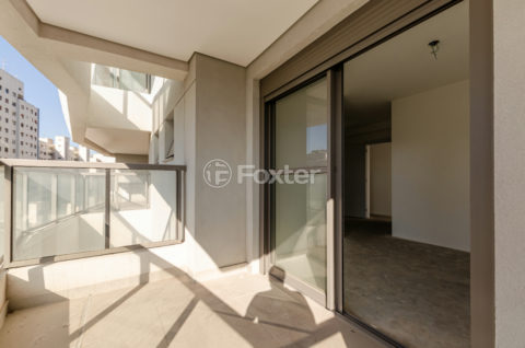 Image 42 - 1032116