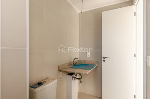 Image 30 - 1032116