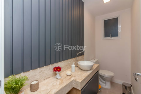 Image 7 - 1032121