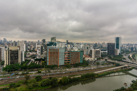 Image 13 - 1032123