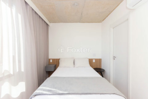 Image 7 - 1032127