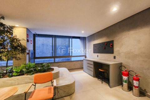 Image 37 - 1032127