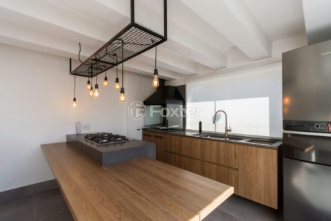 Image 32 - 1032128