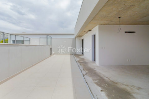 Image 9 - 1032136