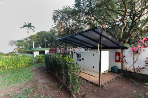Image 27 - 1032137