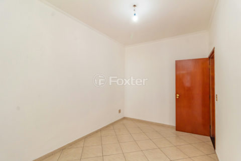 Image 7 - 1032192