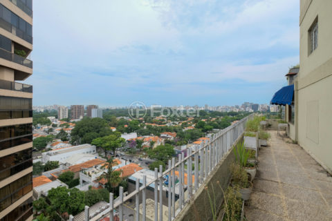 Image 6 - 1032195