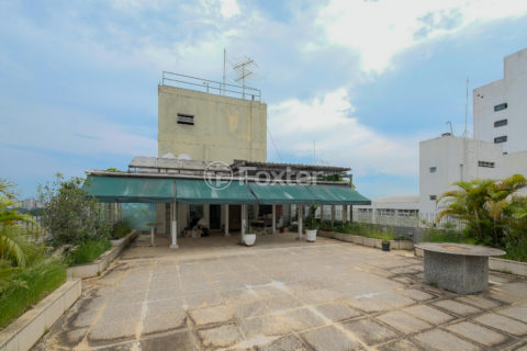 Image 4 - 1032195
