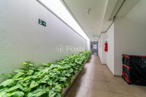 Image 2 - 1032199
