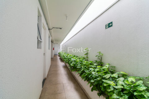 Image 1 - 1032199