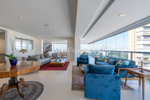 Image 7 - 1032204