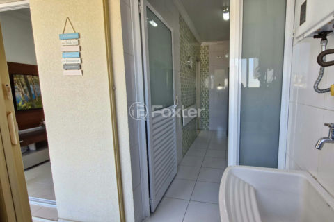 Image 37 - 1032210