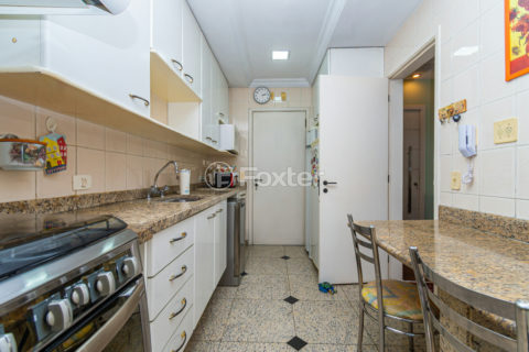 Image 7 - 1032212