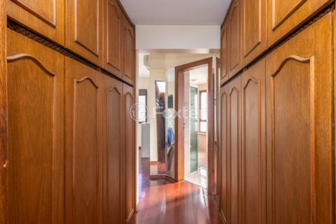 Image 33 - 1032218