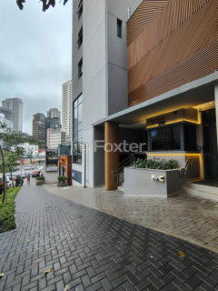 Image 35 - 1032232