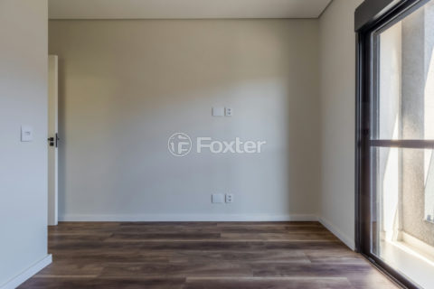 Image 32 - 1032241