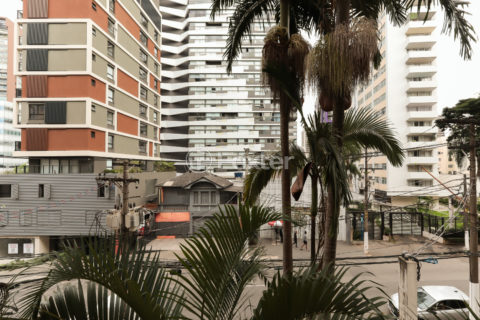 Image 18 - 1032243