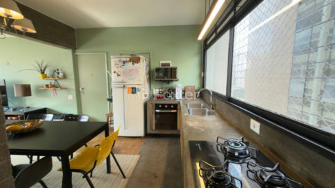 Image 33 - 1032246