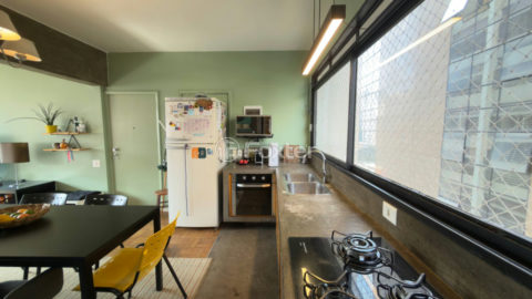 Image 32 - 1032246