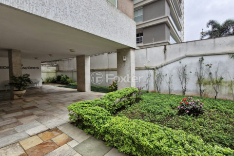 Image 27 - 1032248