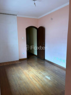 Image 4 - 1032255