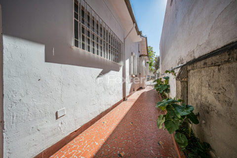 Image 48 - 1032256