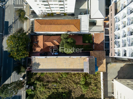 Image 11 - 1032256