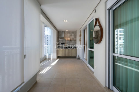 Image 30 - 1032272
