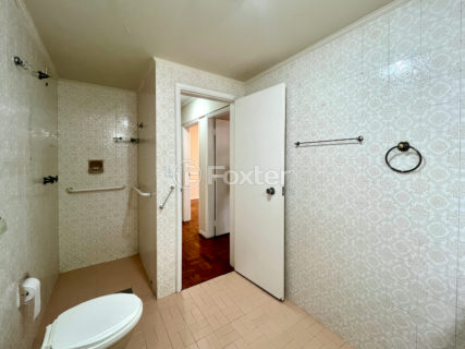 Image 7 - 1032275