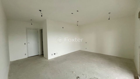 Image 38 - 1032290