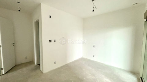 Image 34 - 1032290