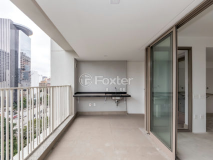 Image 32 - 1032295