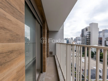 Image 39 - 1032295