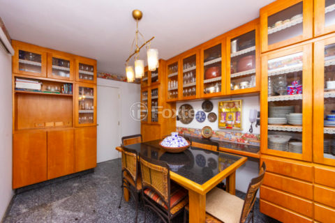Image 30 - 1032296