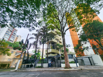 Image 33 - 1032296