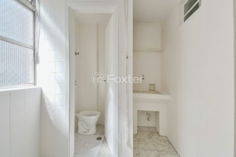 Image 32 - 1032297