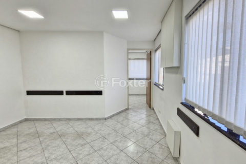Image 22 - 1032303