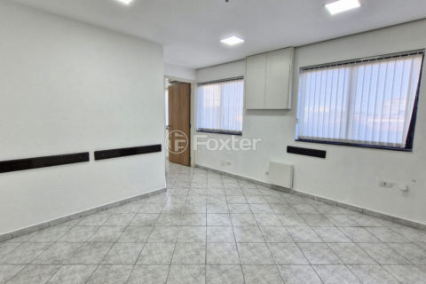 Image 21 - 1032303