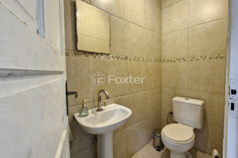 Image 38 - 1032306