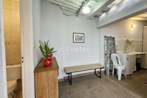 Image 37 - 1032306