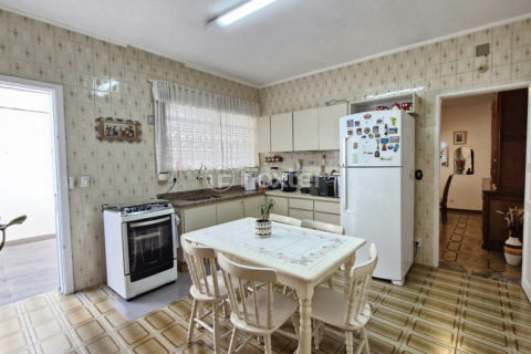 Image 29 - 1032306
