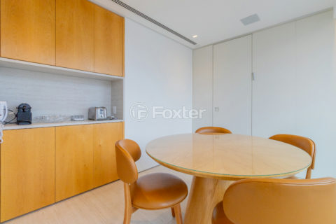 Image 31 - 1032322