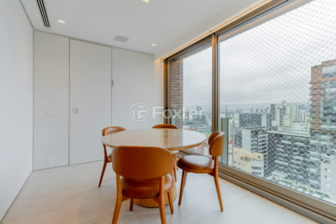 Image 30 - 1032322