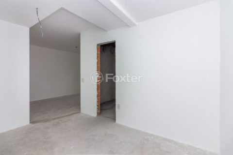 Image 21 - 1032336